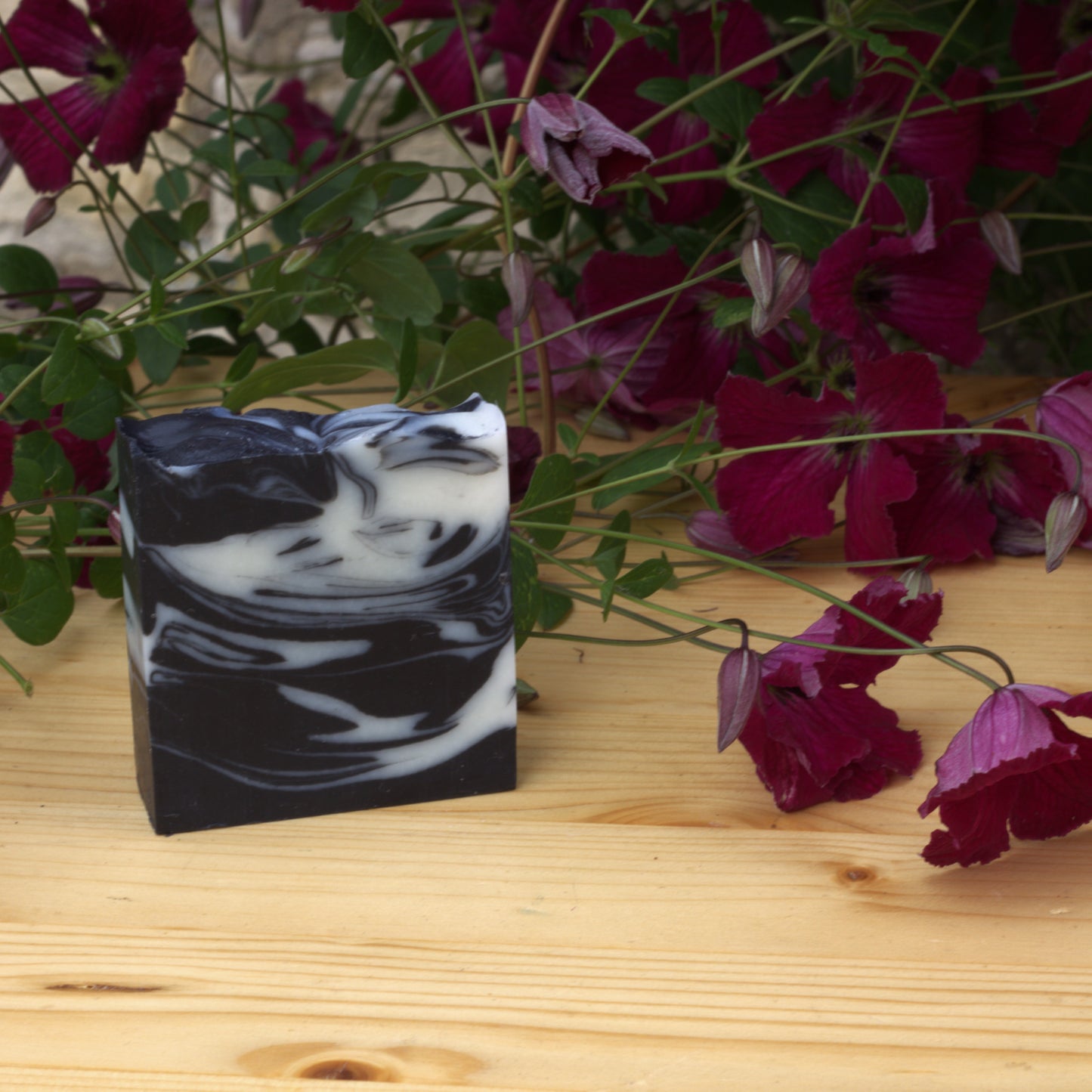 Tea Tree, Eucalyptus & Activated Charcoal - 100g Natural Soap Bar